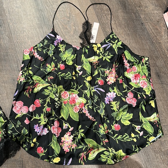 Victoria’s Secret - Lingerie - Size XL - NWT - Picture 4 of 5